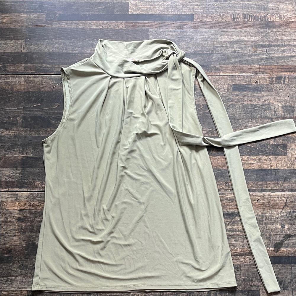 Elegant Cream Sleeveless Top with Tie Detail